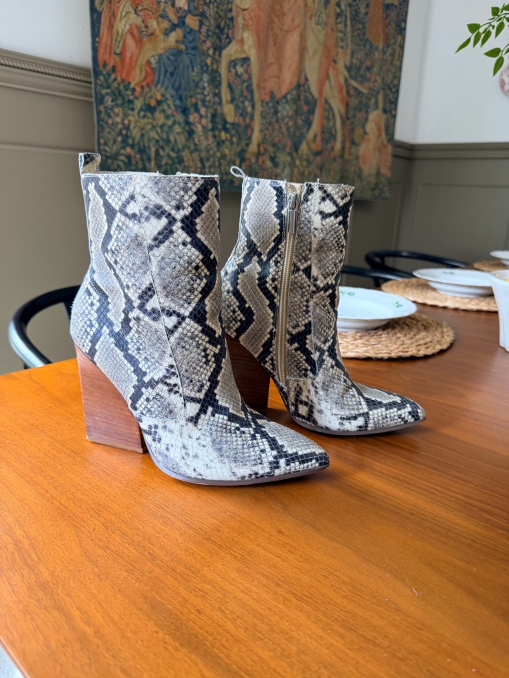 Snake-Print Pointed Toe Ankle Boots - Black & White